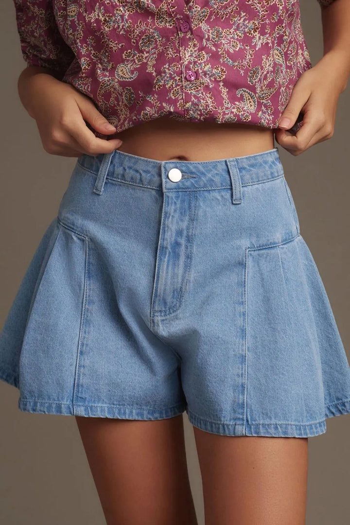 Pleated Patchwork Panel Lightweight Denim Shorts - cas7m