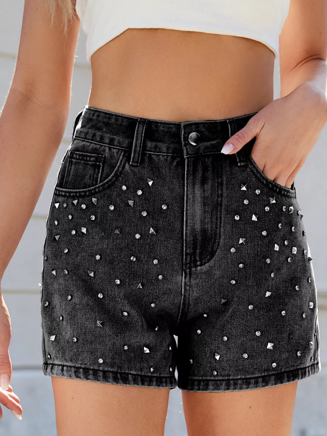 Studded High Waist Denim Shorts - cas7m