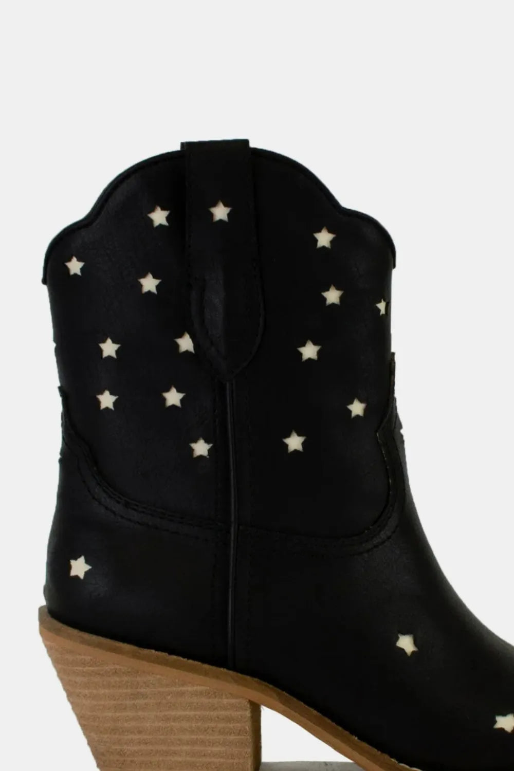Beast Fashion Faux Leather Star-Shaped Cutouts Point Toe Boots - cas7m
