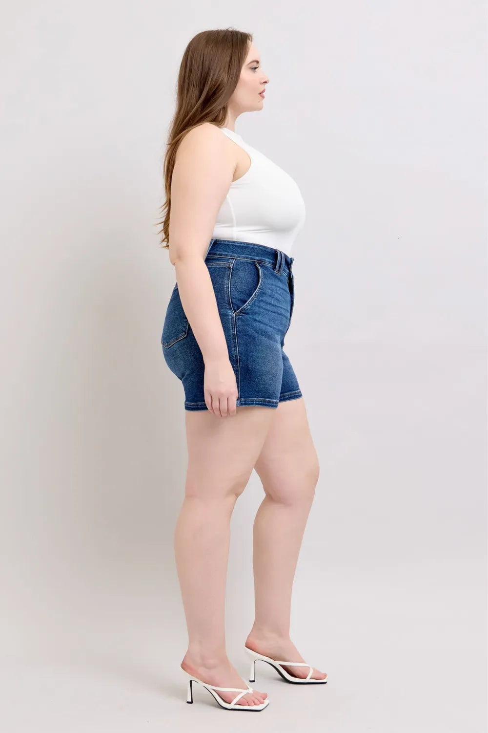 High-Waist Double-Button Denim Shorts - Stylish & Comfortable Fit - cas7m
