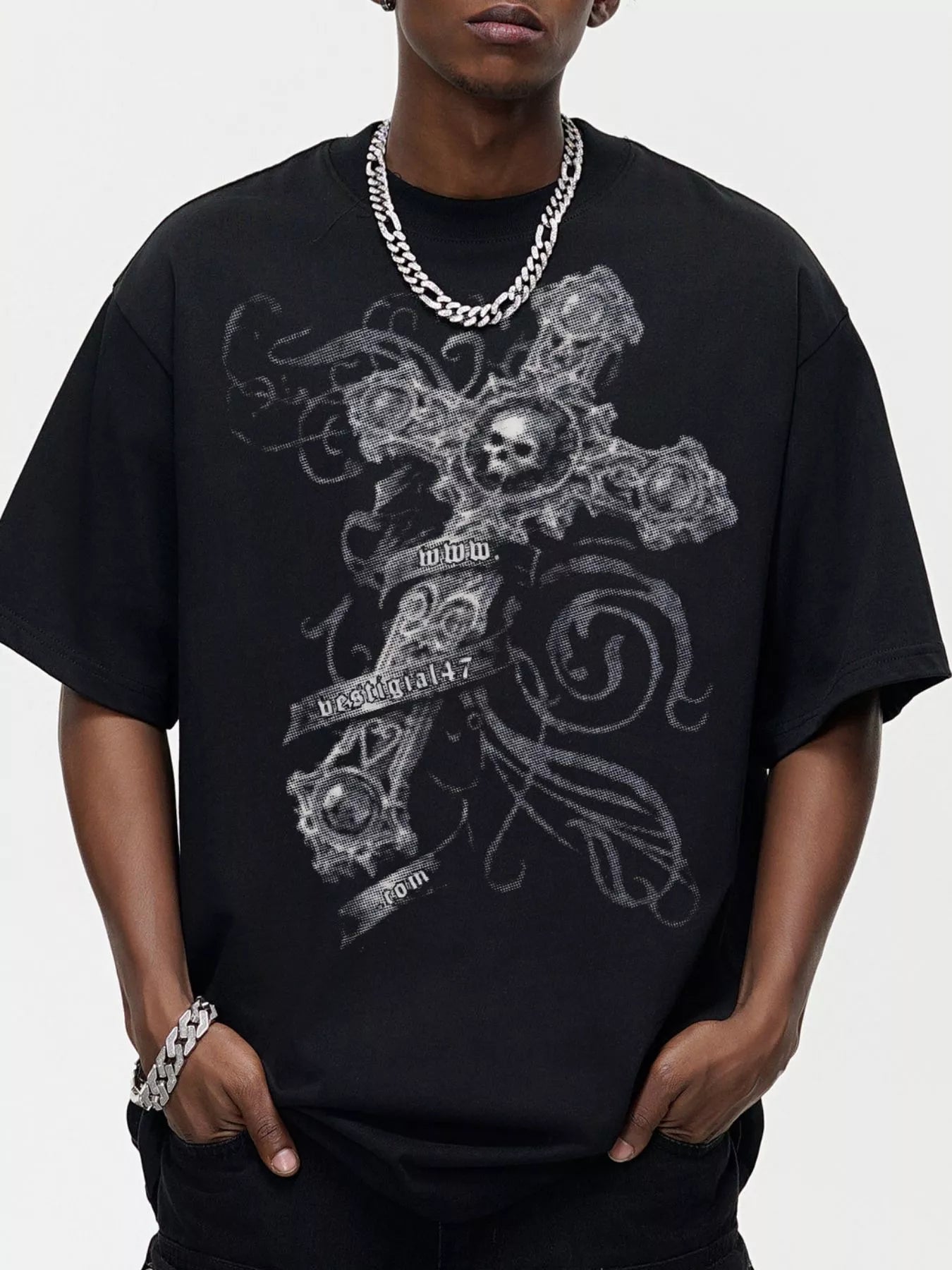 Men's Skull Cross Graphic Oversized T-Shirt - cas7m